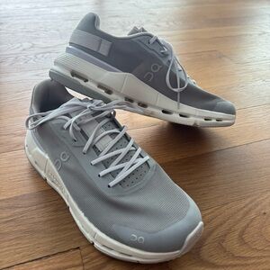 ON Running Cloud Sneakers Women’s 6.5 Gray Swiss Engineering CloudTec